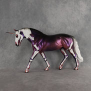 Preview: Cursed Hercule LE-10 Irish Draught by Ashley Palmer & Kristen Cermele MM26