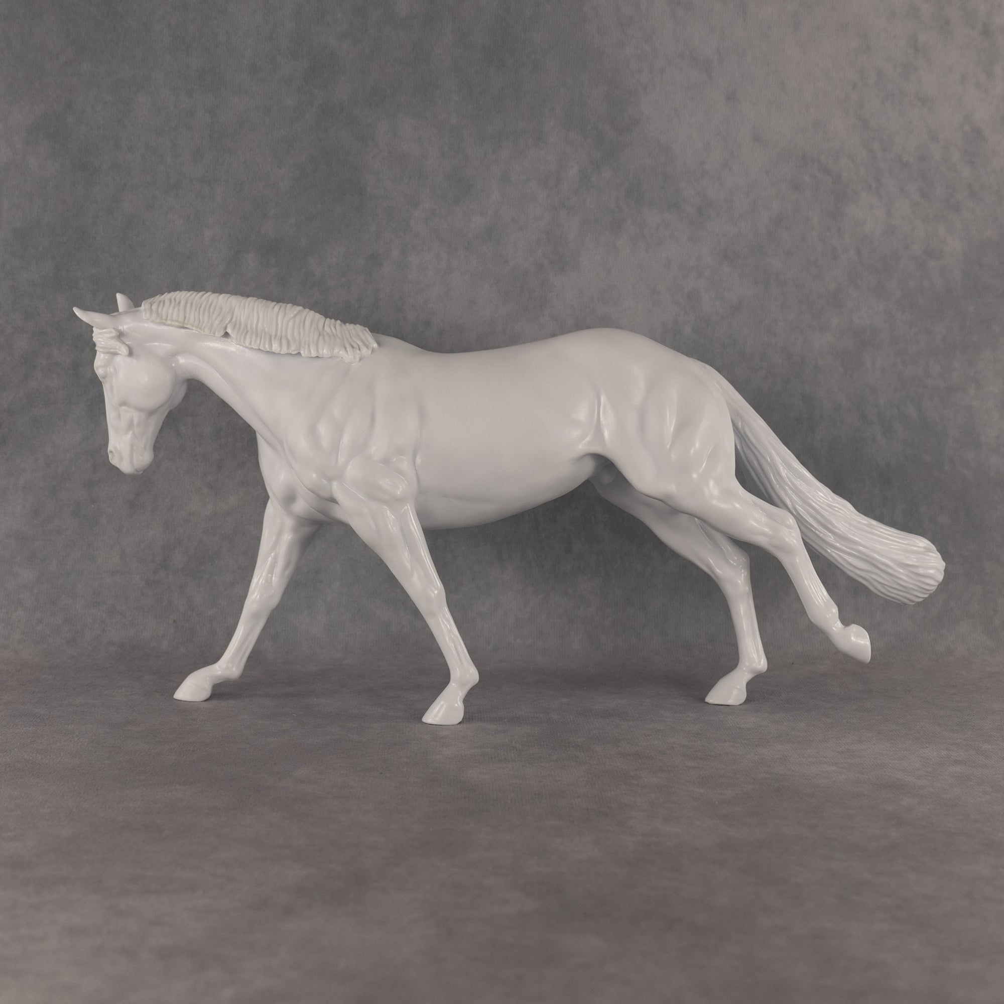 Design-A-Horse EFCM Remington August Release DAH26 PM02625