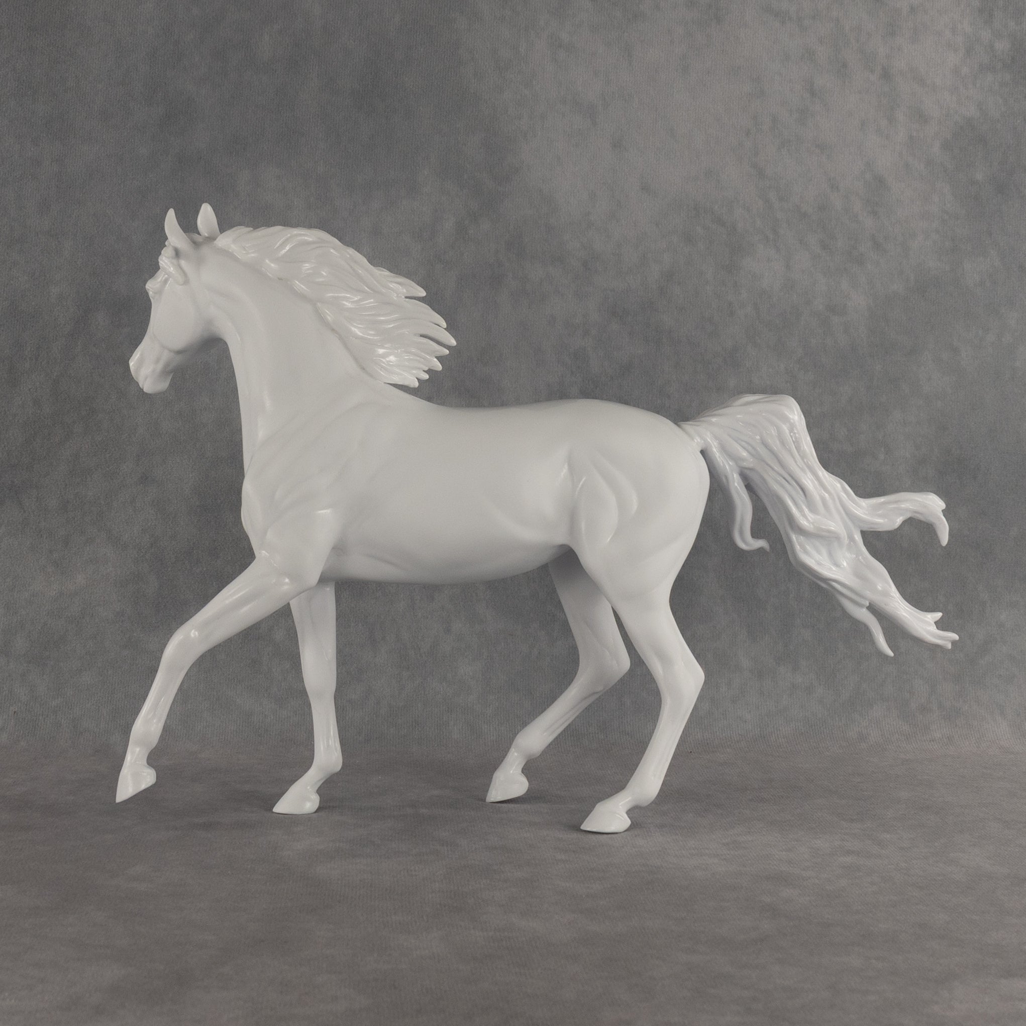 Design-A-Horse Arabian Mare PM02623 - August release 2026