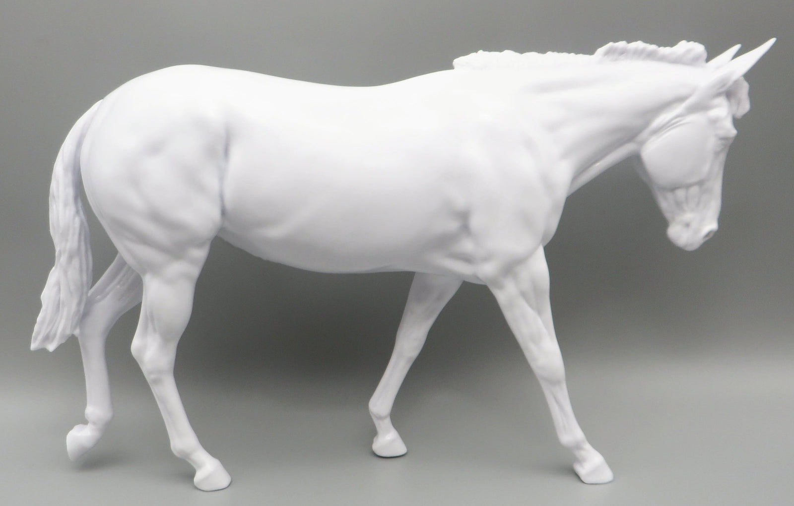 Stone Mule With Short Mane - PM022 - DAH25 January Release