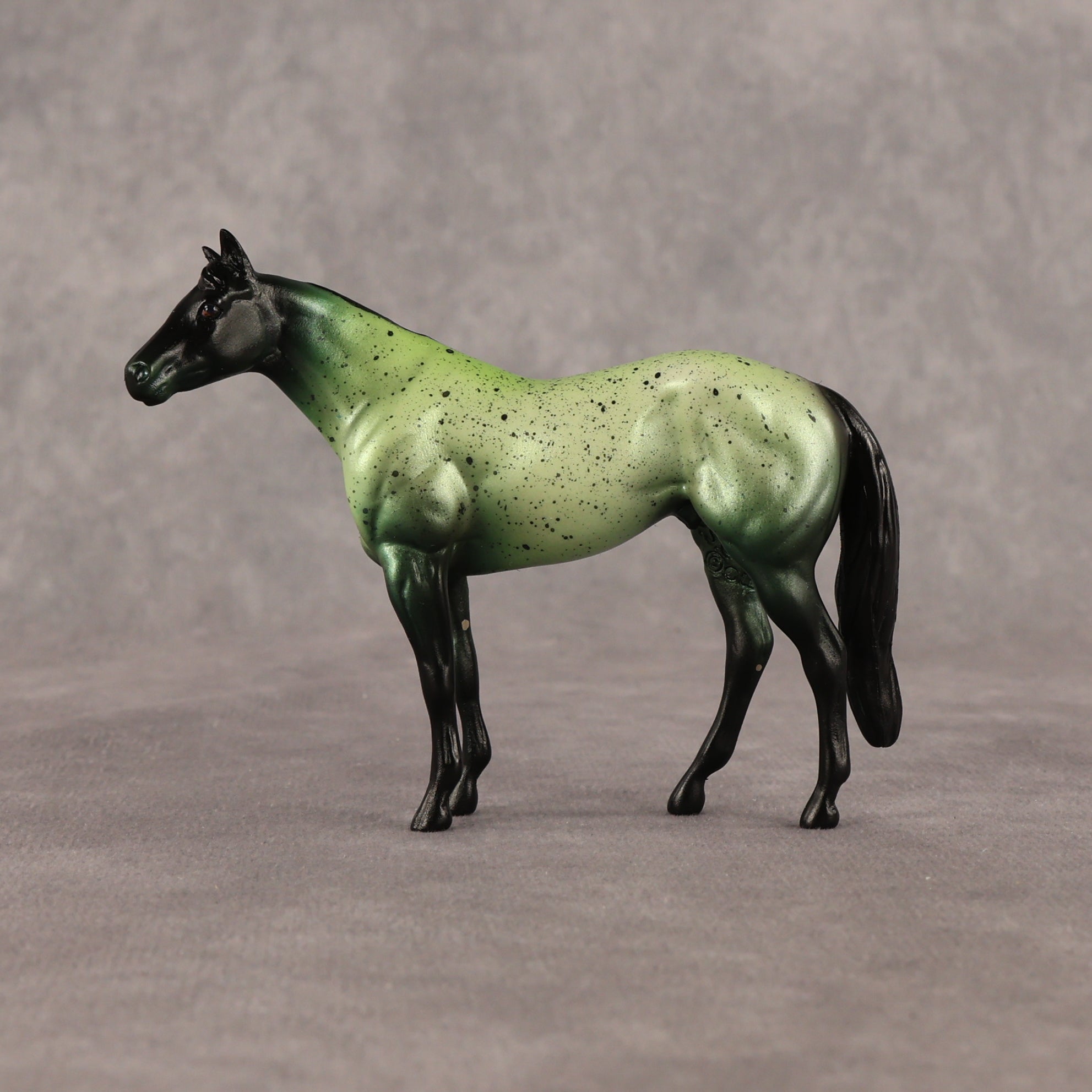 Dark Algae OOAK Chip Stock Horse by Alex Fortman EQ26