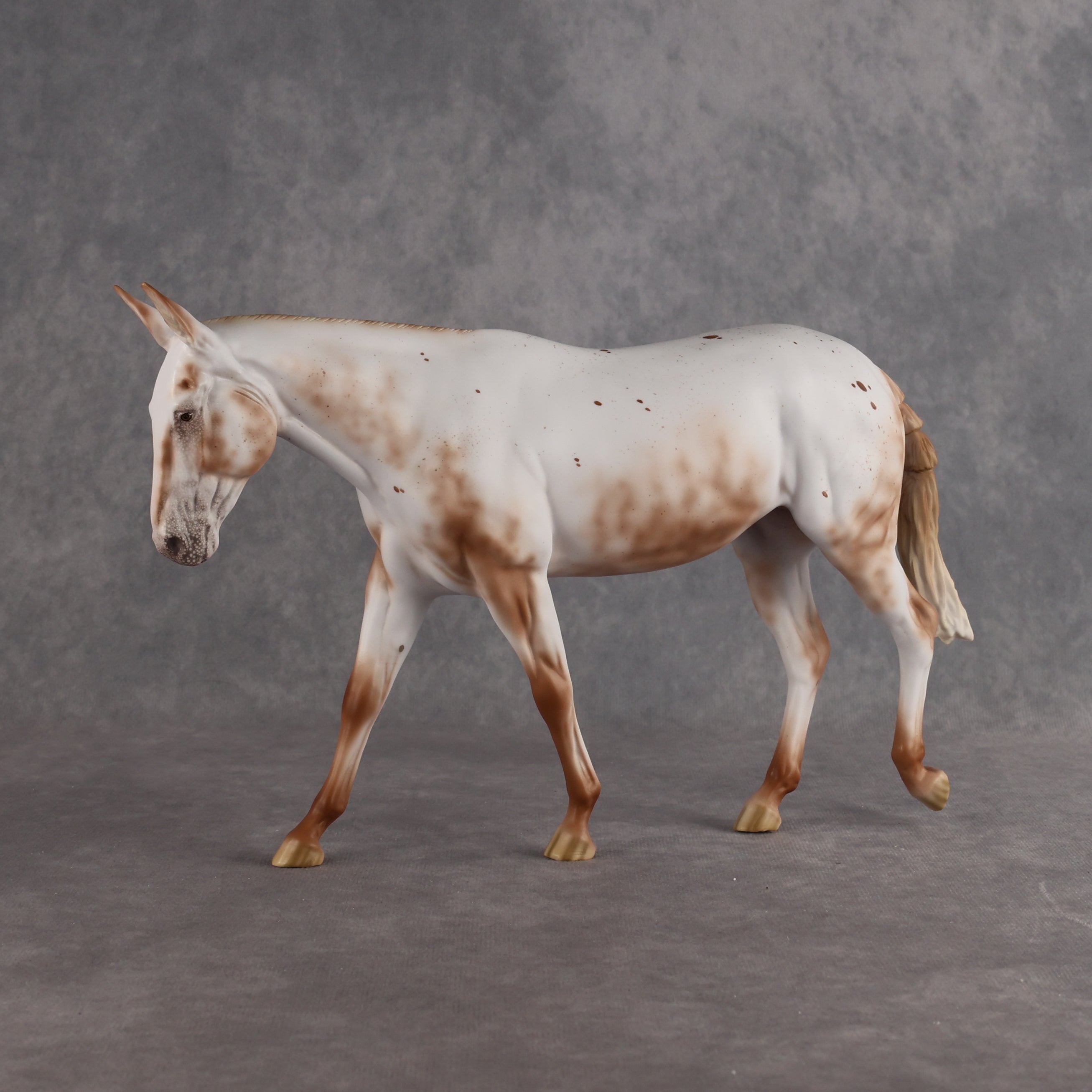Daughter of Time LE-15 FCM Large Mule by Ellen Robbins YP26