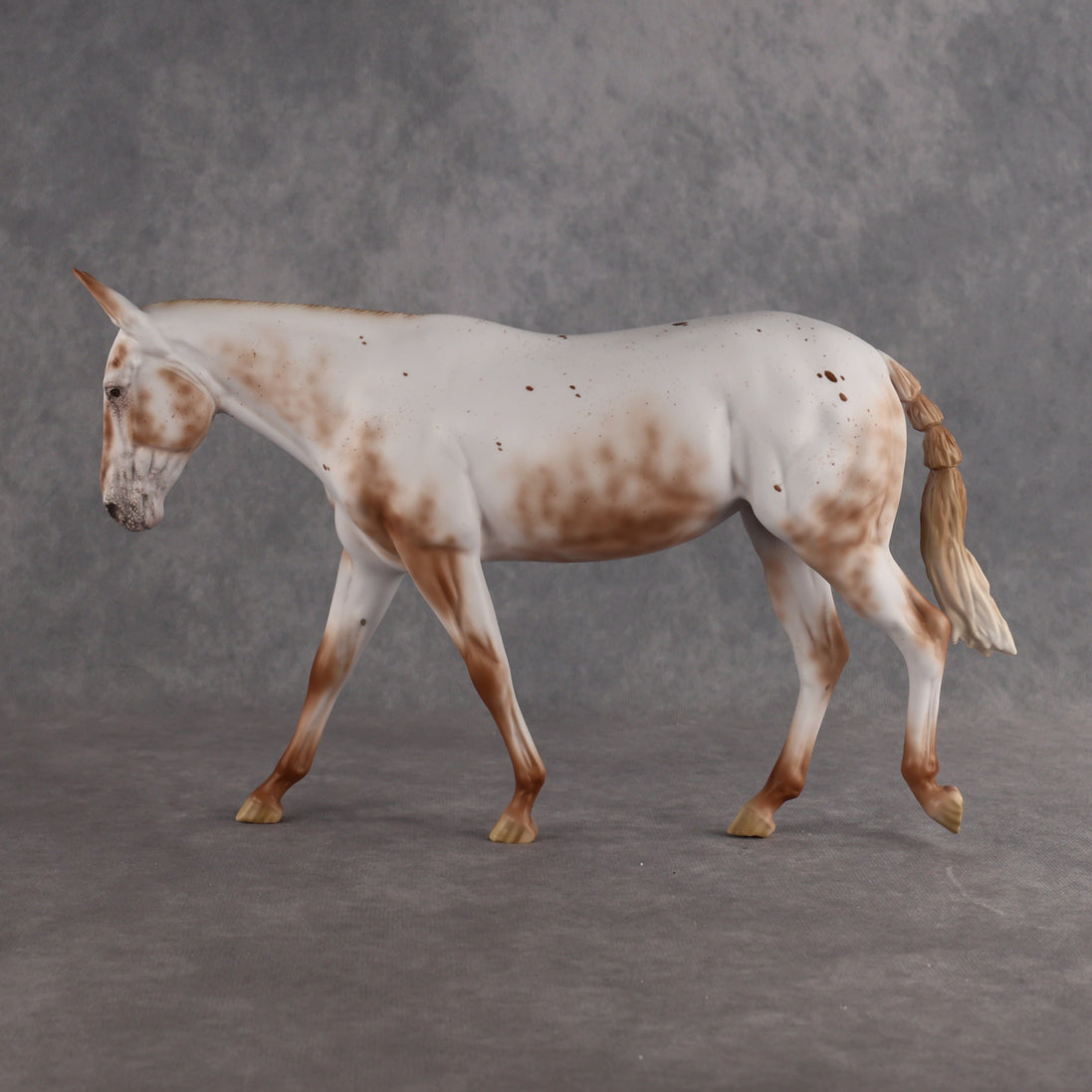 Daughter of Time LE-15 FCM Large Mule by Ellen Robbins YP26