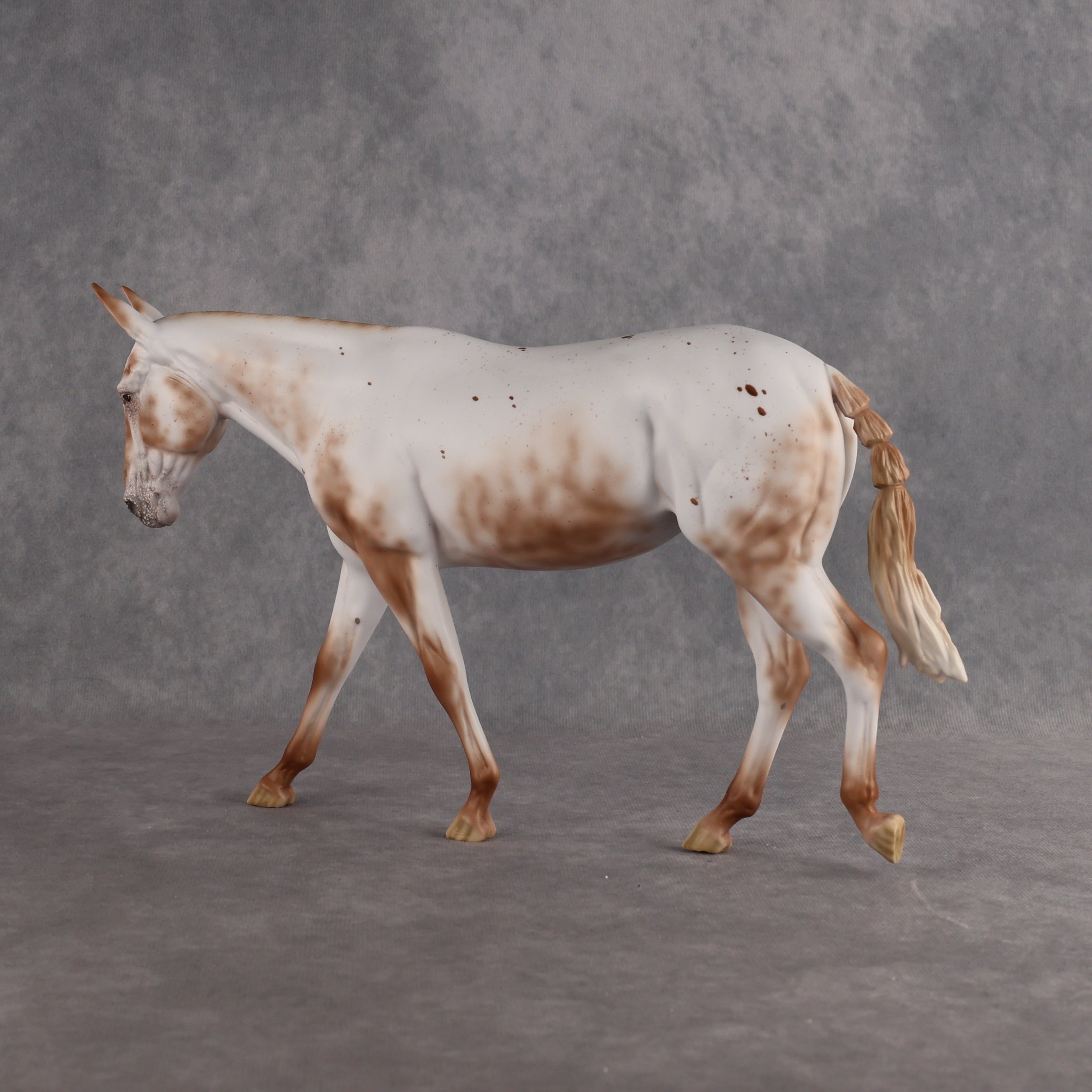 Daughter of Time LE-15 FCM Large Mule by Ellen Robbins YP26