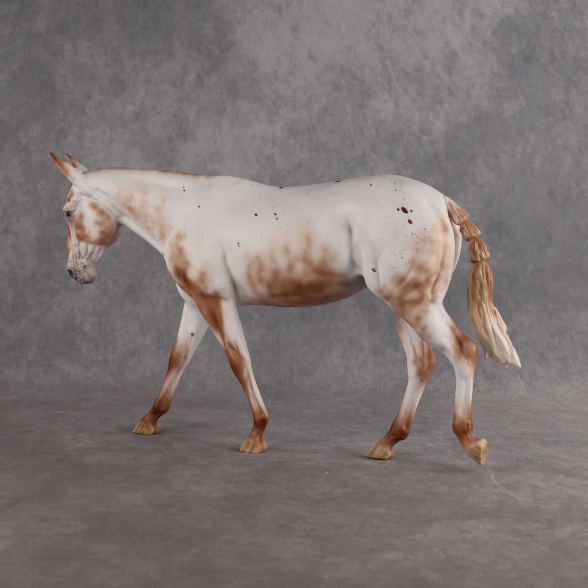 Daughter of Time LE-15 FCM Large Mule by Ellen Robbins YP26