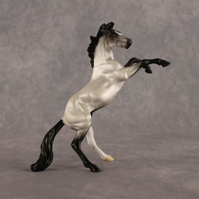 Dilly OOAK Chip Mustang by Alex Fortman LHS26