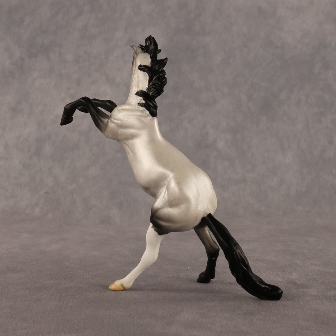 Dilly OOAK Chip Mustang by Alex Fortman LHS26