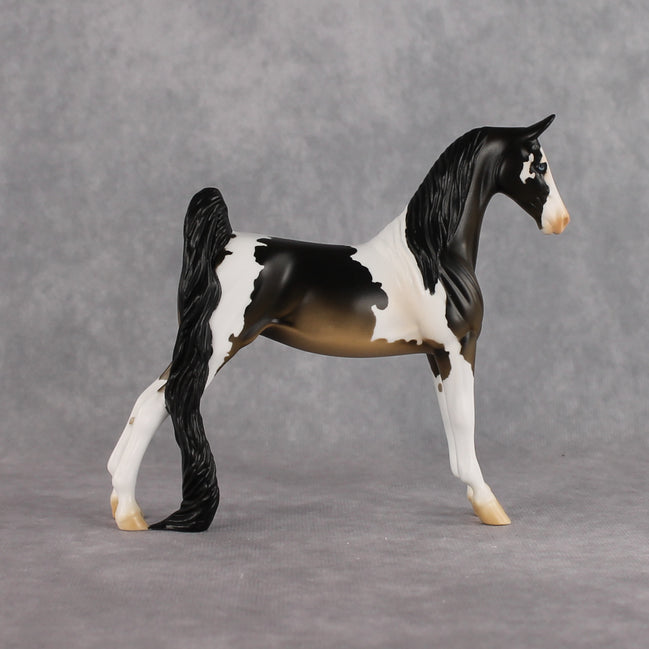 Doctor, Doctor! OOAK Pebble Saddlebred by Alex Fortman LHS26