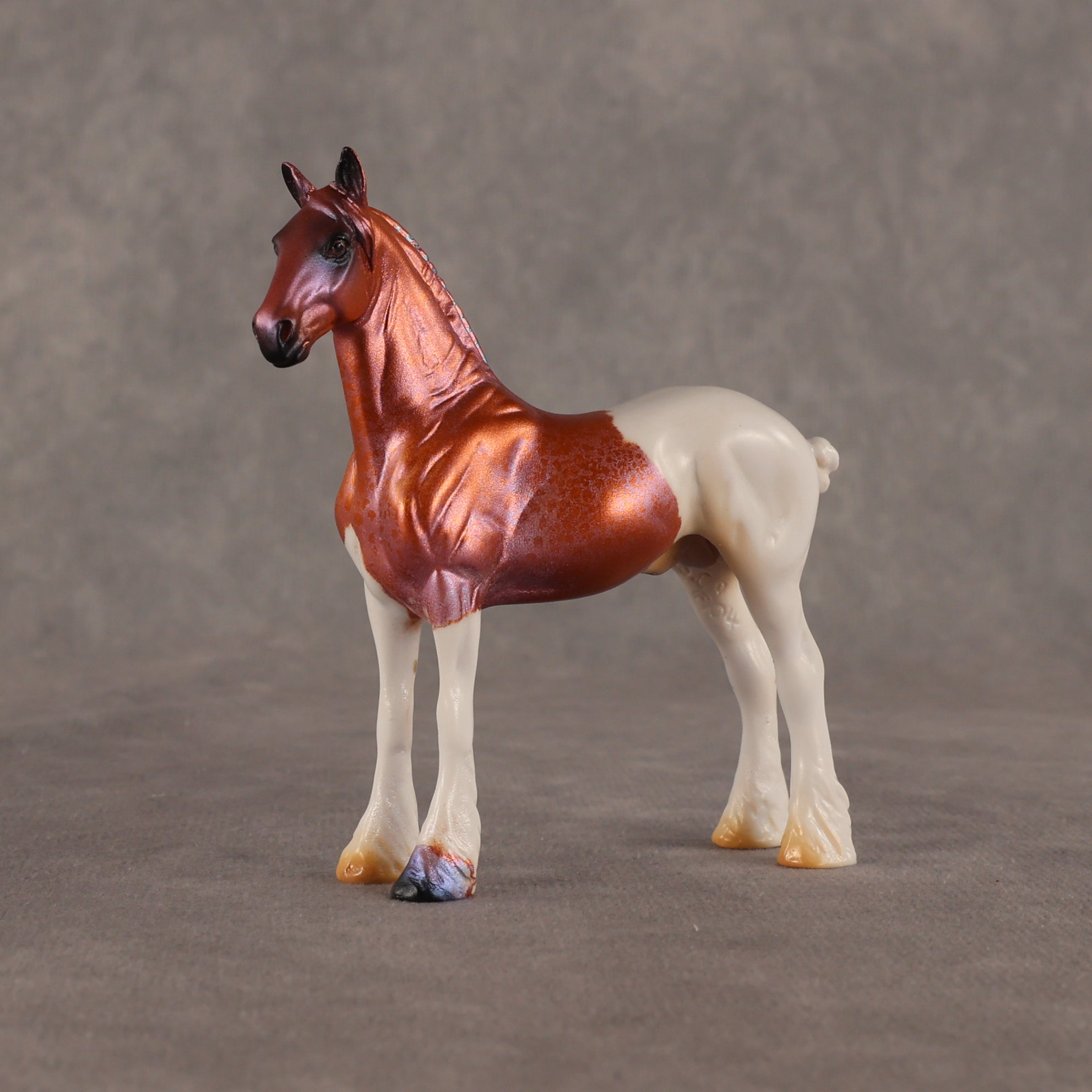 Dragon Sheen OOAK Chip Standing Drafter by Alex Fortman EQ26