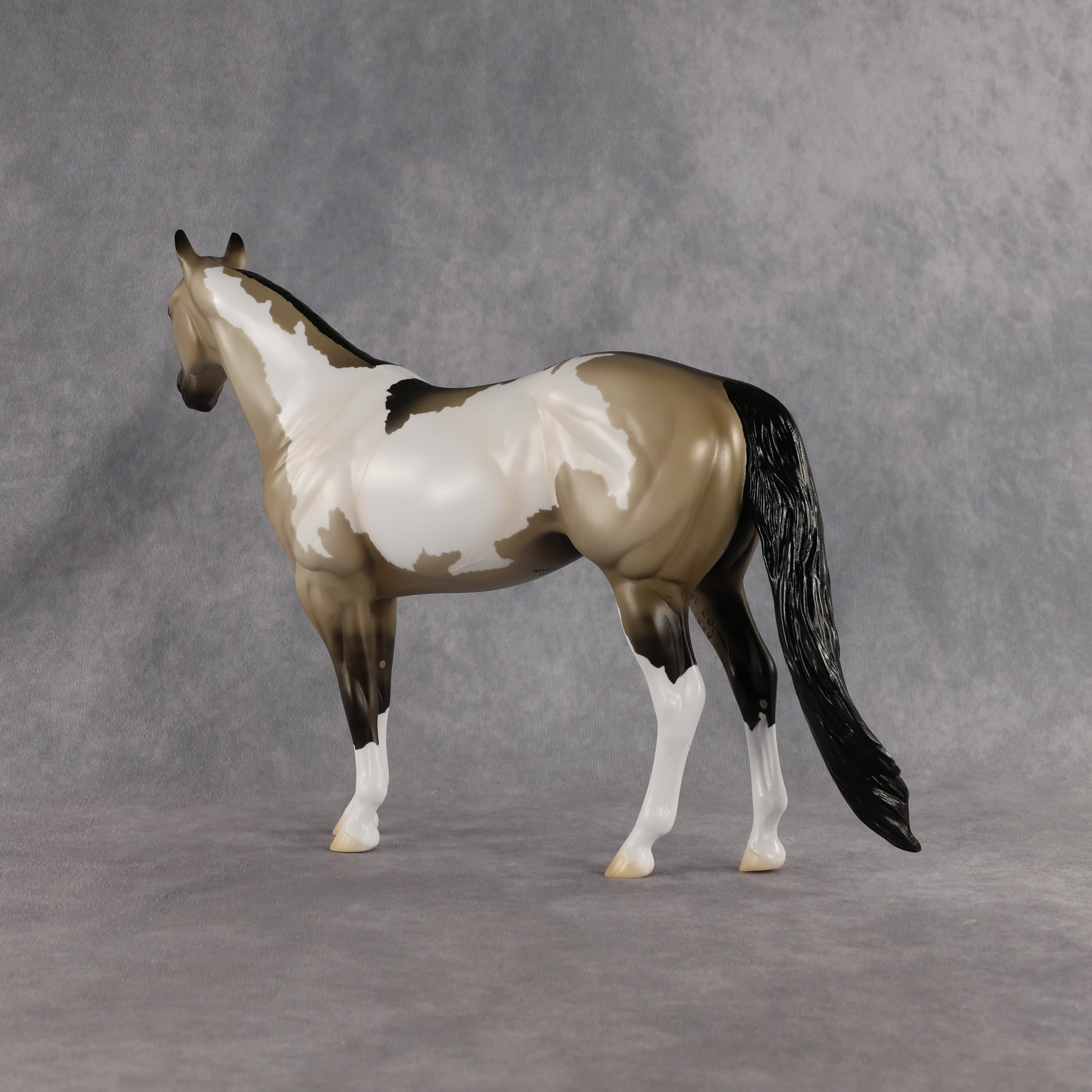 Dune OOAK Ideal Stock Horse by Madi Wiseman EQ26