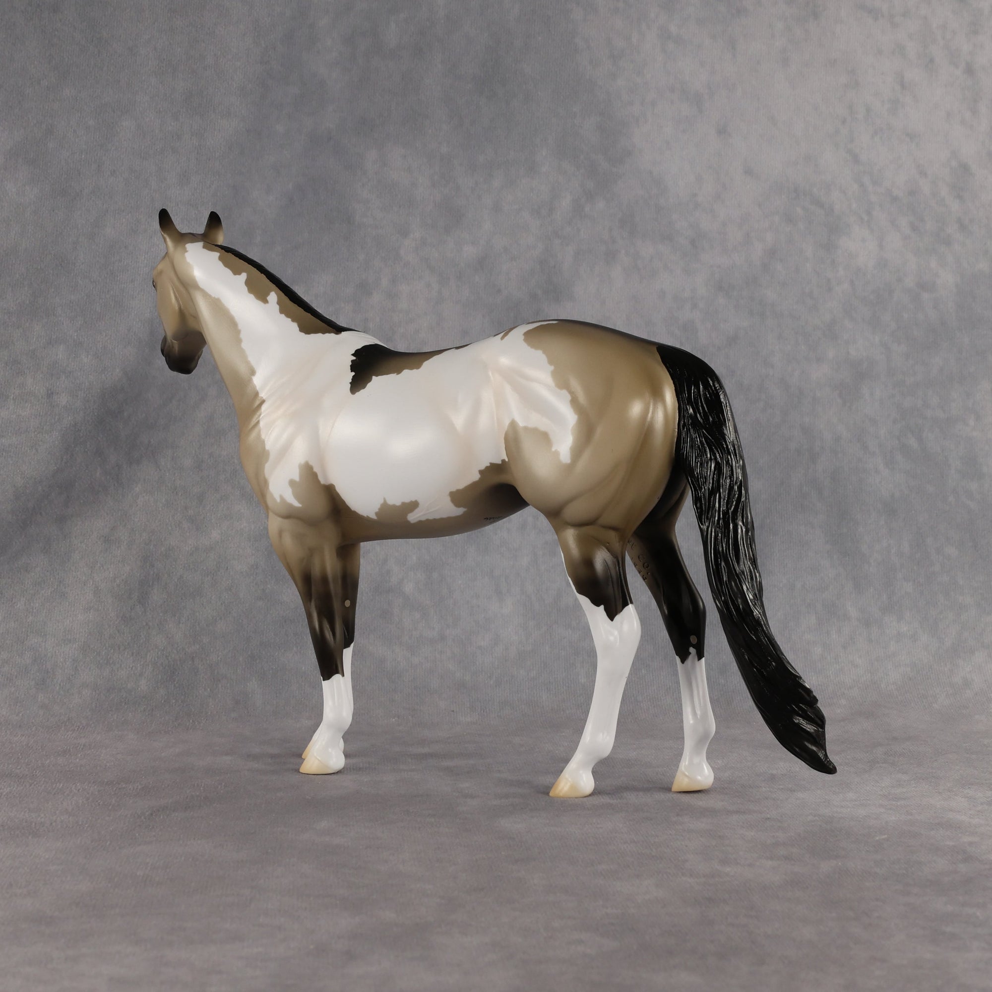 Dune OOAK Ideal Stock Horse by Madi Wiseman EQ26