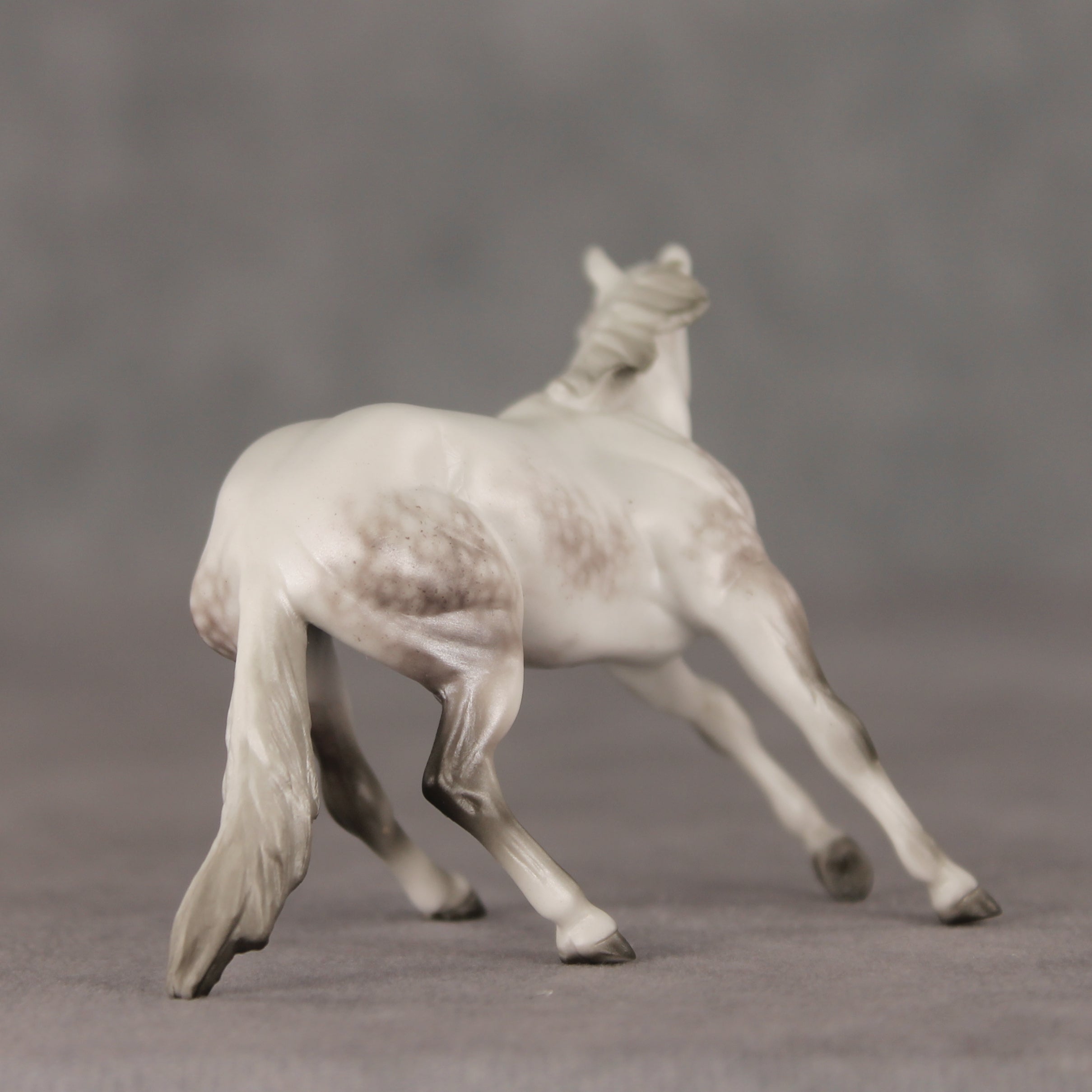 Dust Bunnies OOAK Chip Cutting Horse by Ellen Robbins VV26
