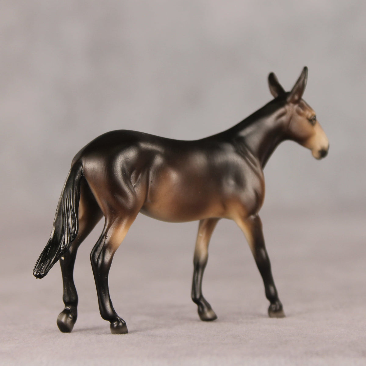 Dutch Process OOAK Chip Mule by Ellen Robbins VV26