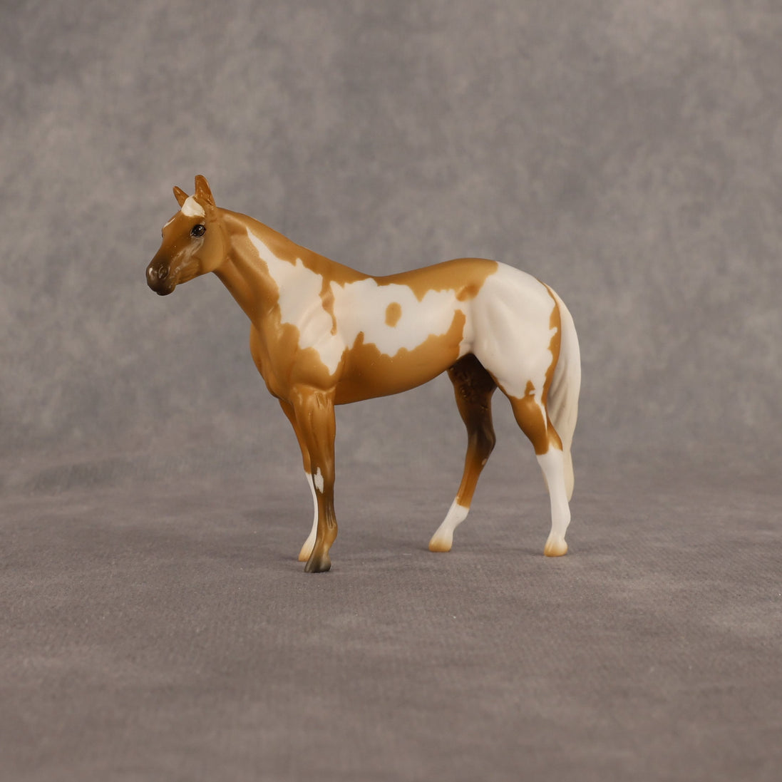 Edward OOAK Chip Stock Horse by Madi Wiseman EQ26