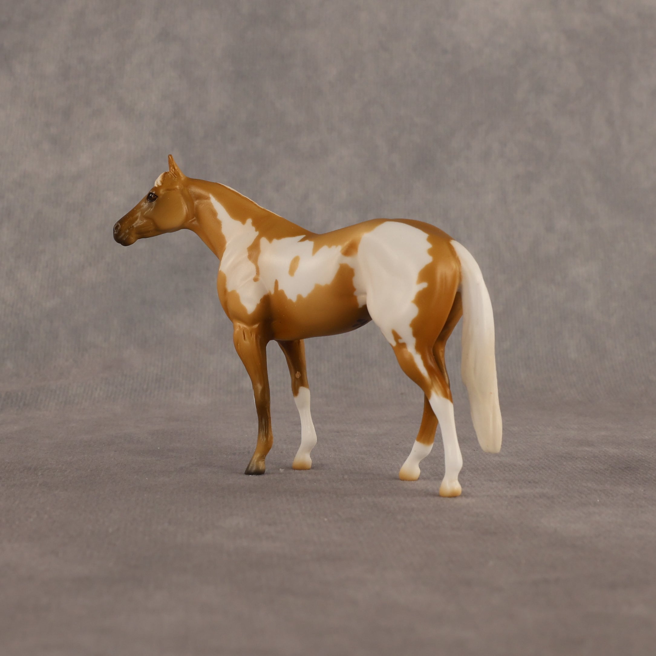 Edward OOAK Chip Stock Horse by Madi Wiseman EQ26