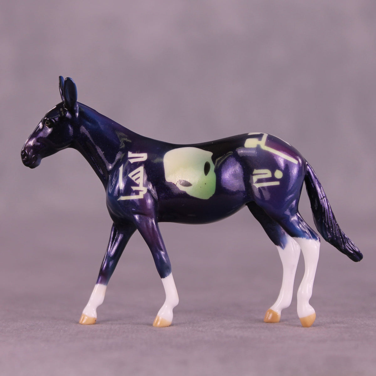 Extraterrestrial Traveler OOAK Chip Mule by Enrique Duarte