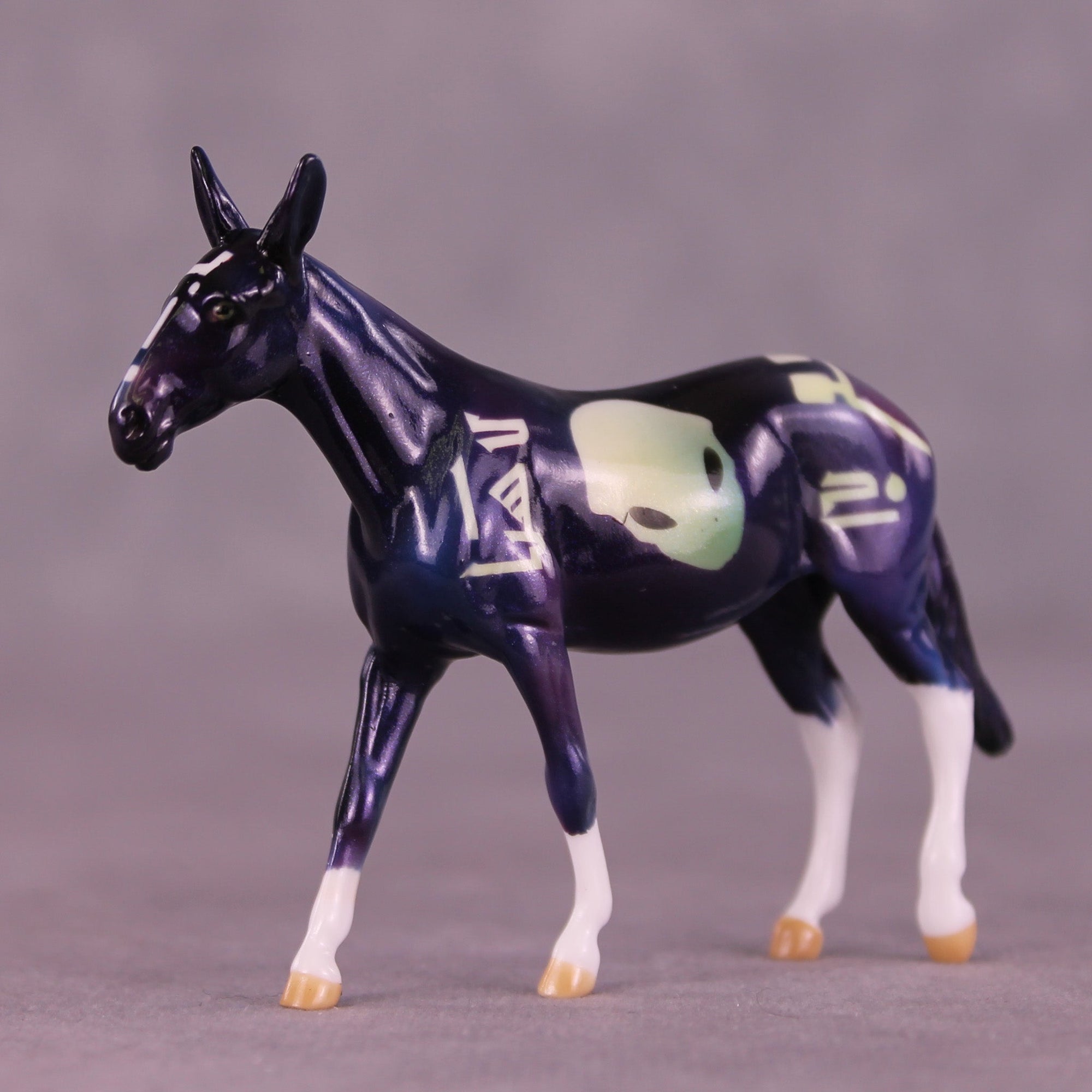 Extraterrestrial Traveler OOAK Chip Mule by Enrique Duarte