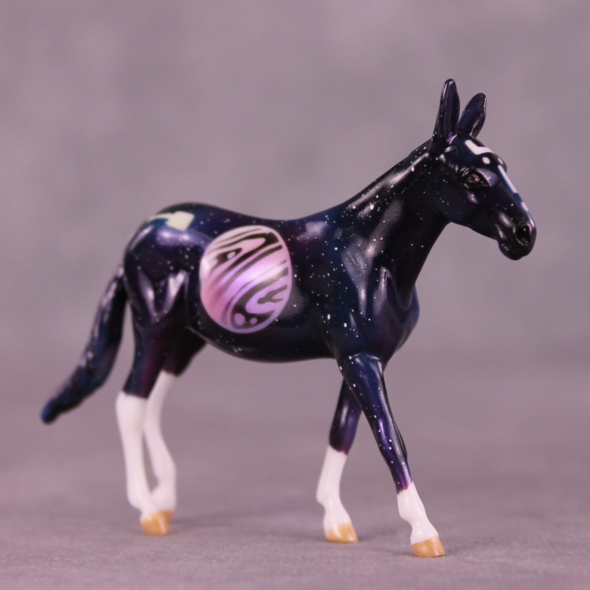 Extraterrestrial Traveler OOAK Chip Mule by Enrique Duarte