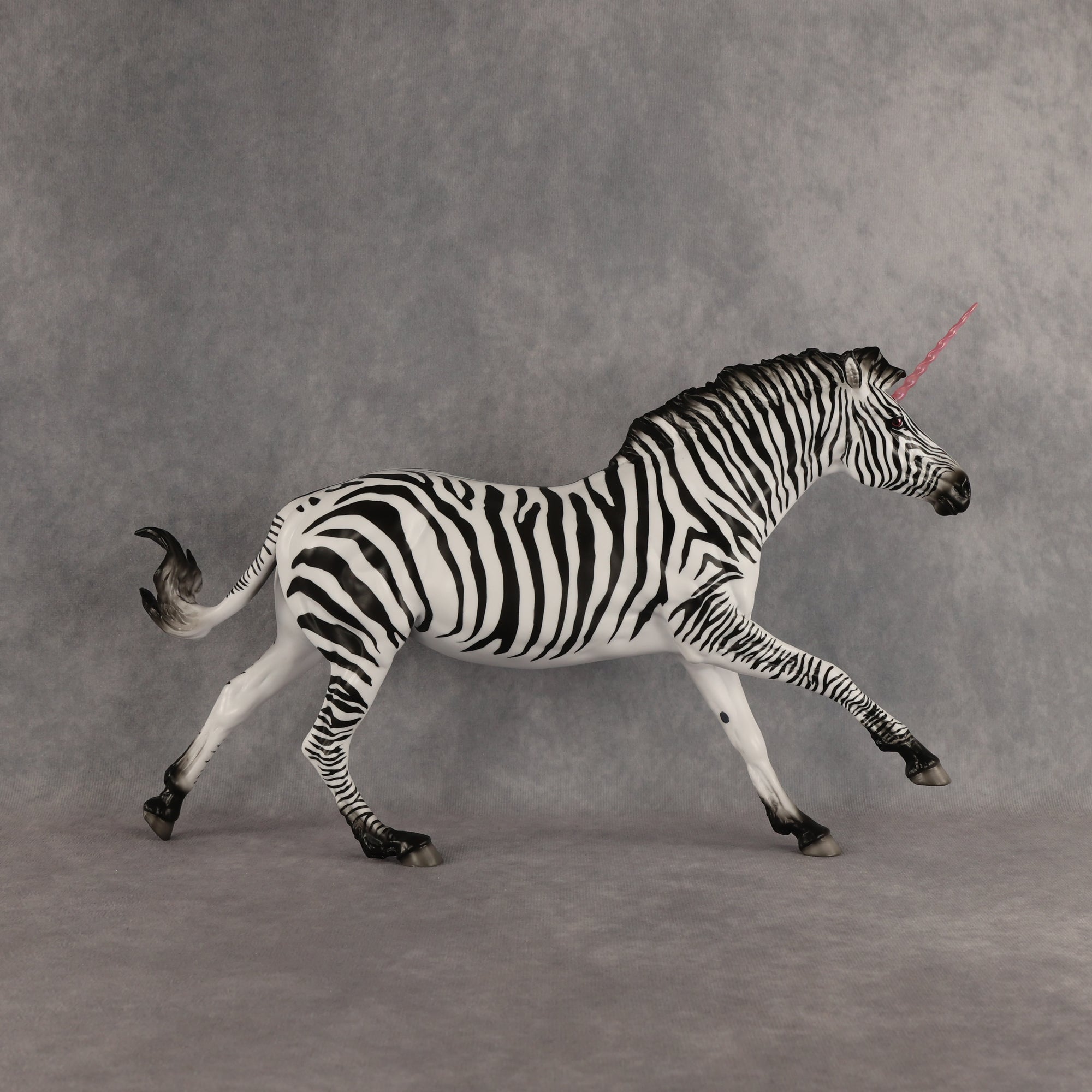 Flicker LE-5 EFCM Volo by Jess Hamill &amp; Carissa Mathews EQ26