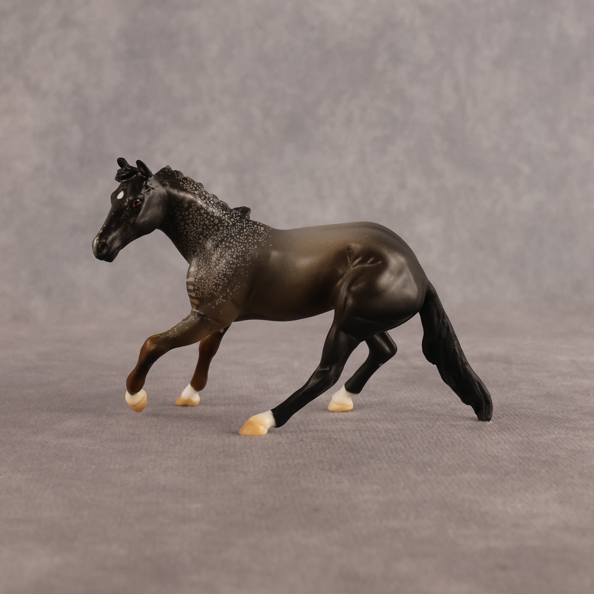 Flock No. 5 OOAK Chip Cutting Horse by Alex Fortman LHS26