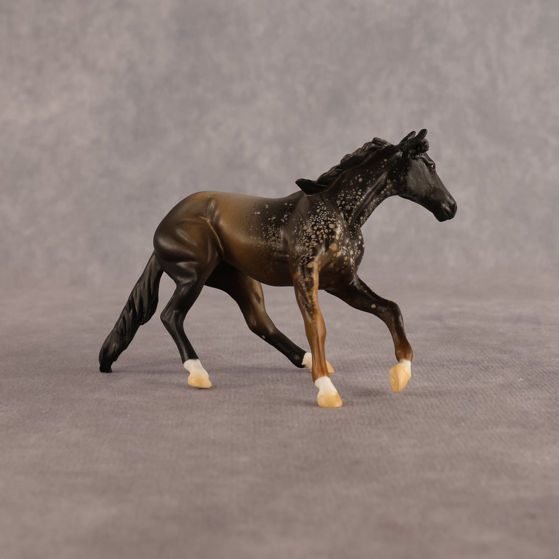 Flock No. 5 OOAK Chip Cutting Horse by Alex Fortman LHS26