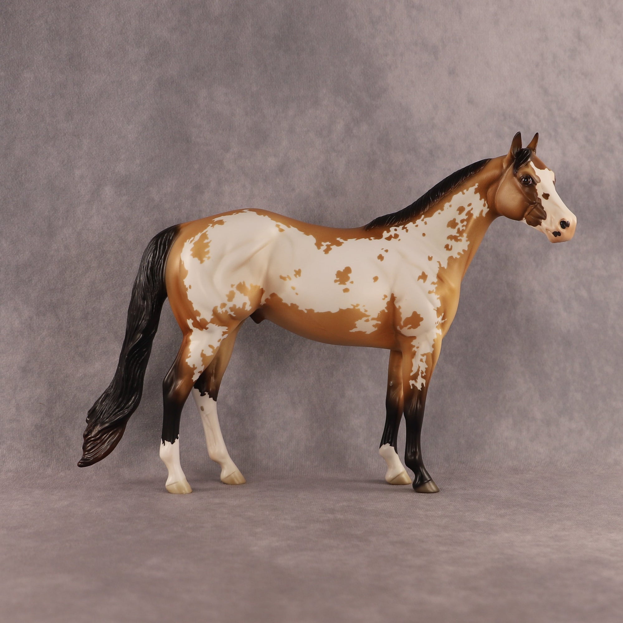 Flockie Gump OOAK Ideal Stock Horse by Jess Hamill EQ26