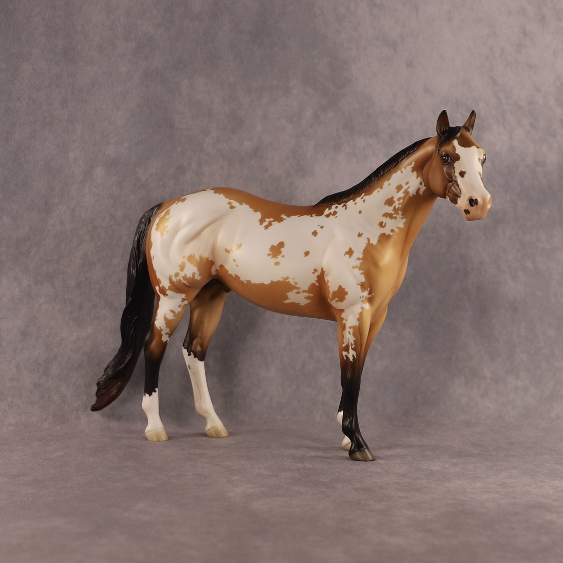 Flockie Gump OOAK Ideal Stock Horse by Jess Hamill EQ26