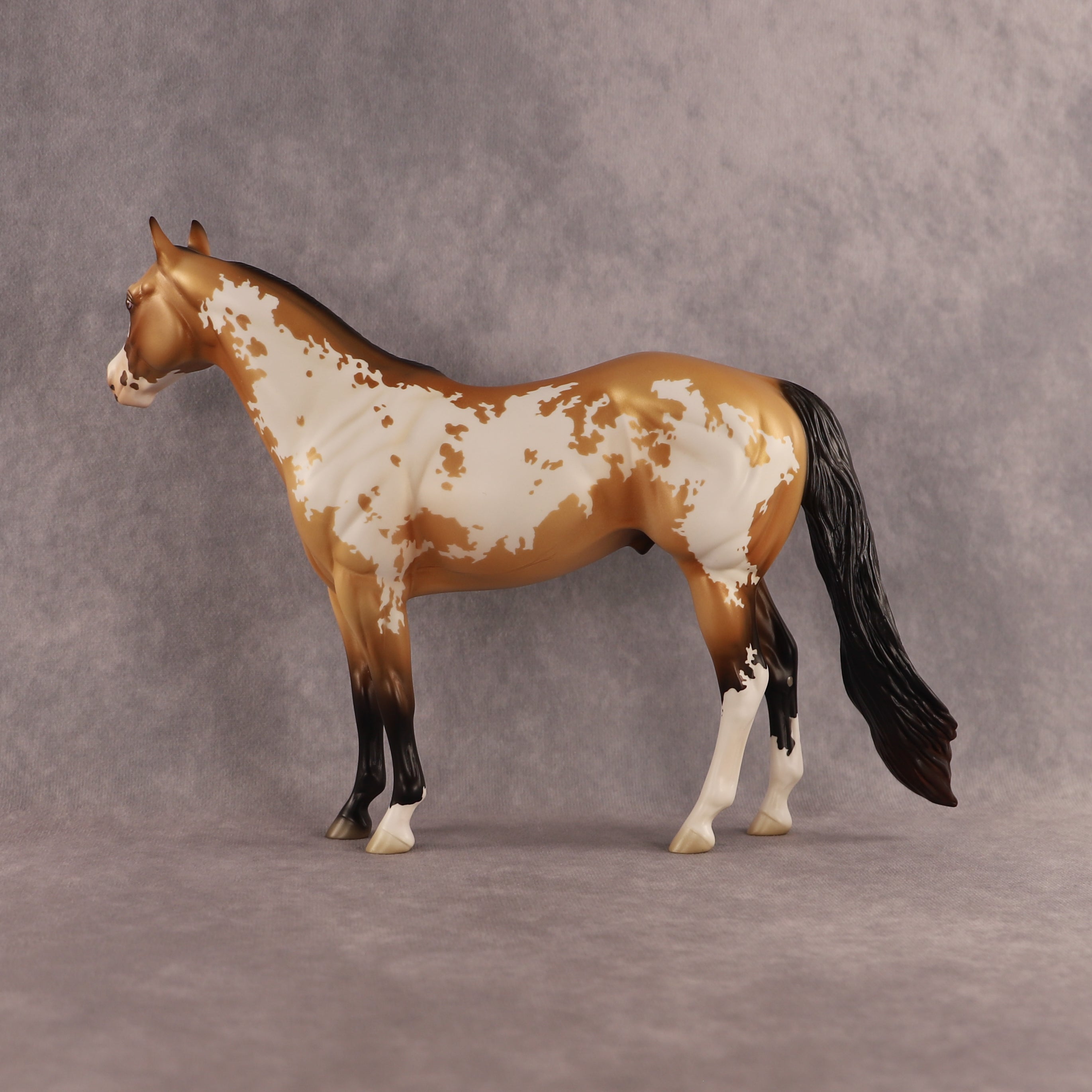 Flockie Gump OOAK Ideal Stock Horse by Jess Hamill EQ26