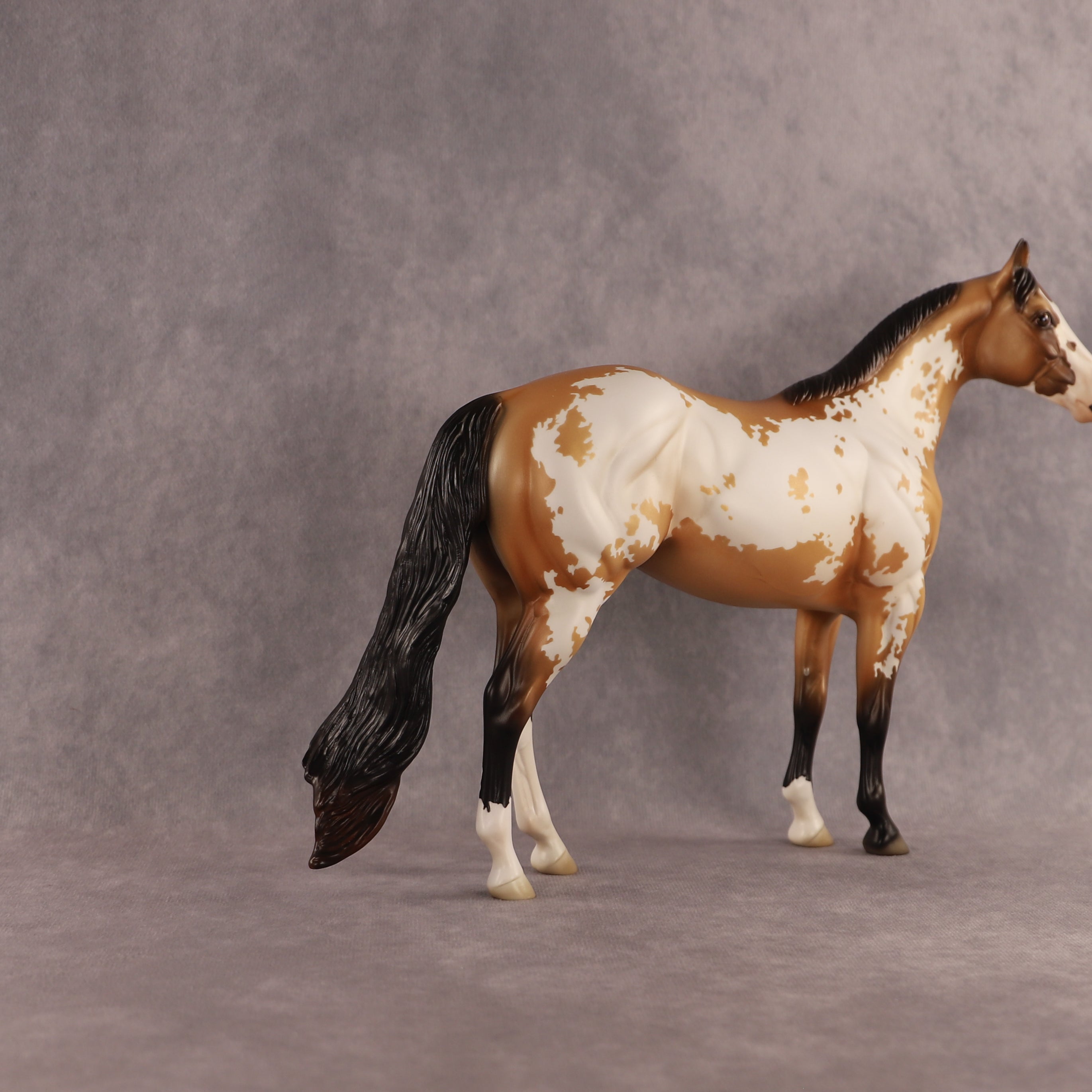 Flockie Gump OOAK Ideal Stock Horse by Jess Hamill EQ26