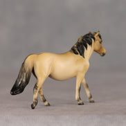Fuji OOAK Chip Pony by Ellen Robbins VV26