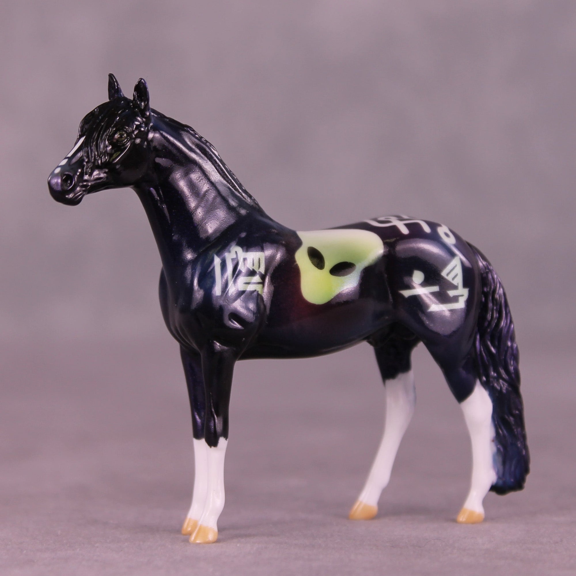 Ganymedean Visitor OOAK Chip Andalusian by Kike (Enrique) Duarte MM25 Group B