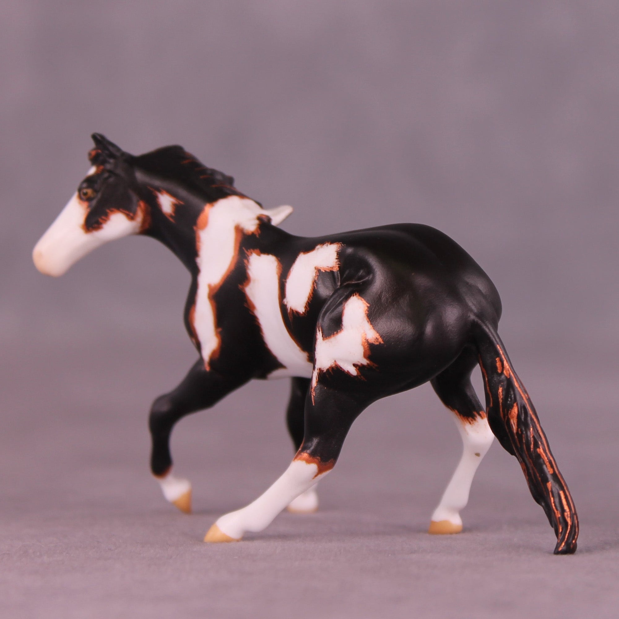 Gilded Rose OOAK Chip Cutting Horse by Anna Rieck MM25 Group C