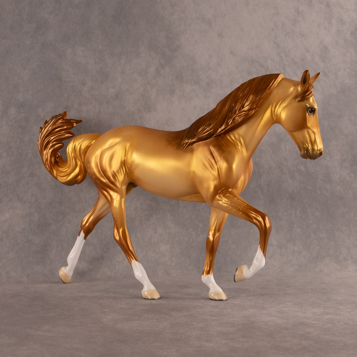 Gold-Bug LE-15 FCM Tennessee Walker by Ellen Robbins YP26