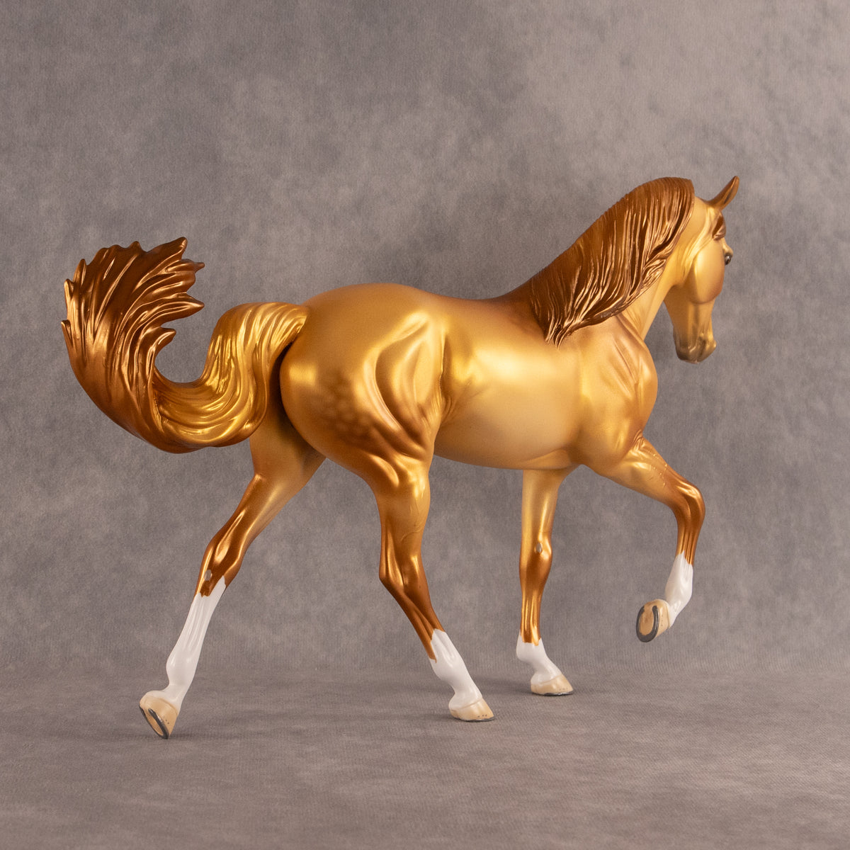 Gold-Bug LE-15 FCM Tennessee Walker by Ellen Robbins YP26