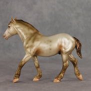 Golden Glow OOAK Pebble Drafter by Anna Rieck VV26