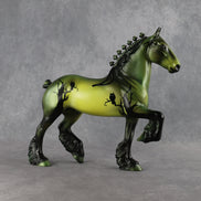 SAMPLE Green Owls Trotting Drafter by Julie Keim SS1026