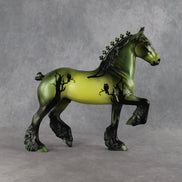 SAMPLE Green Owls Trotting Drafter by Julie Keim SS1026