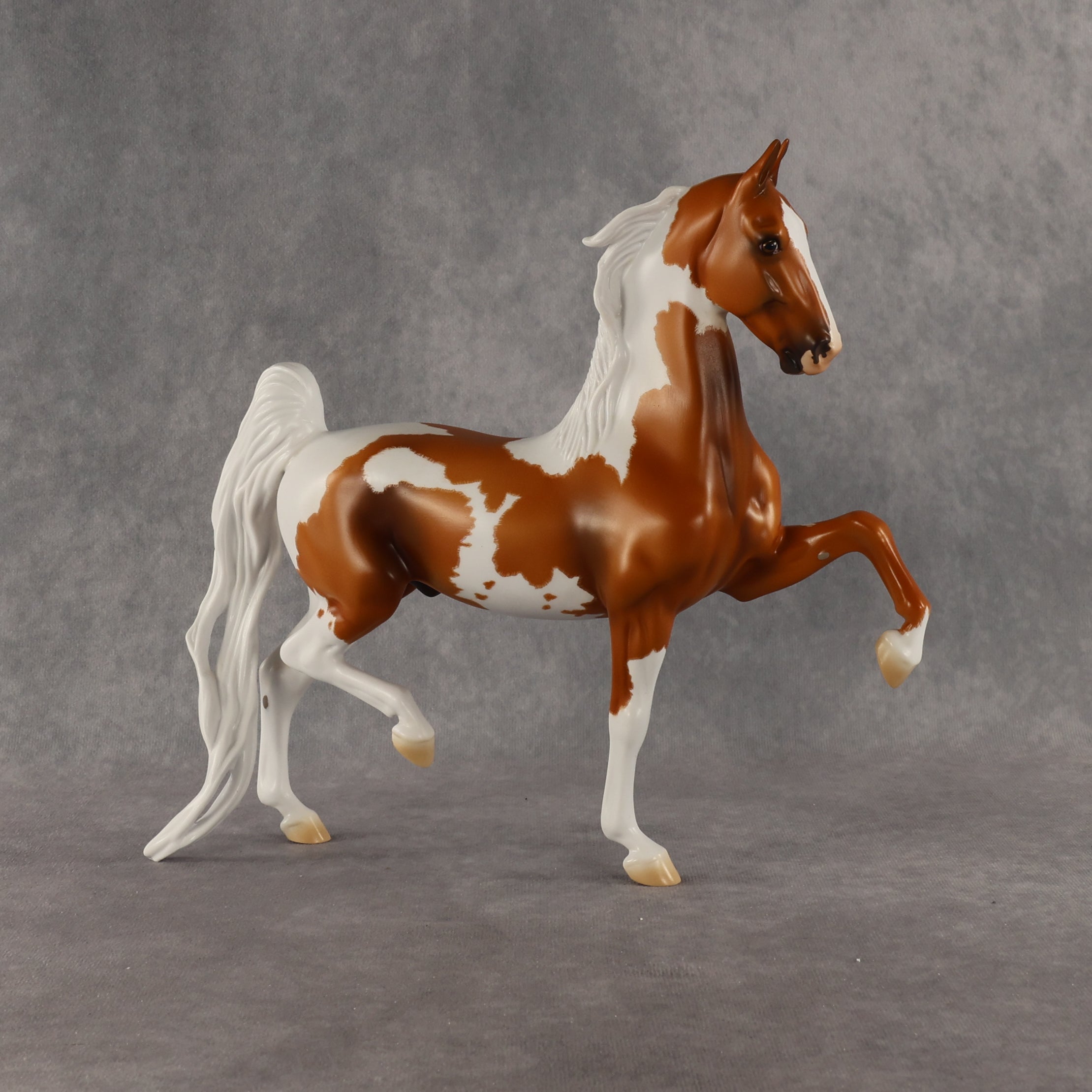 Heron OOAK Saddlebred by Madi Wiseman DDOOAKs26