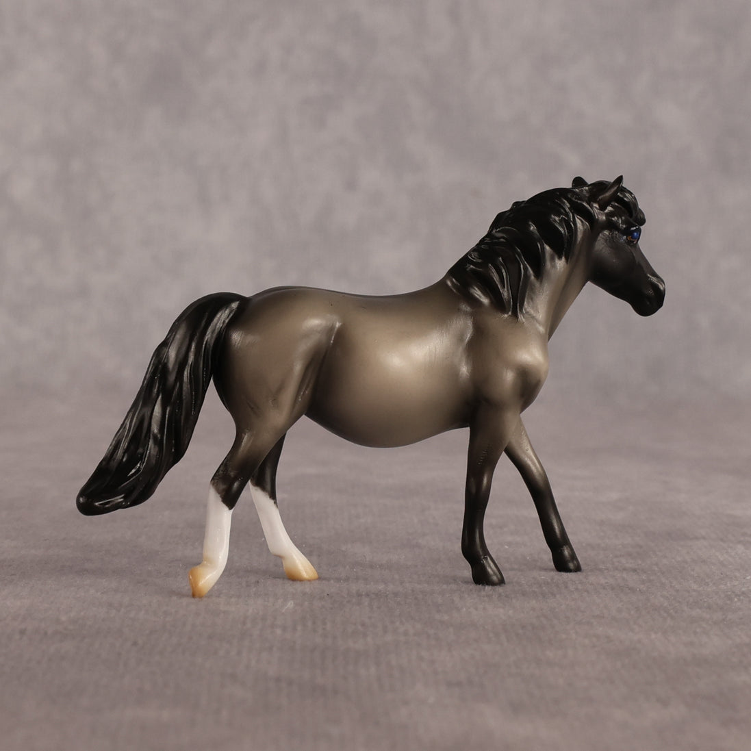Hieroglyphs OOAK Chip Pony by Enrique Duarte WC26