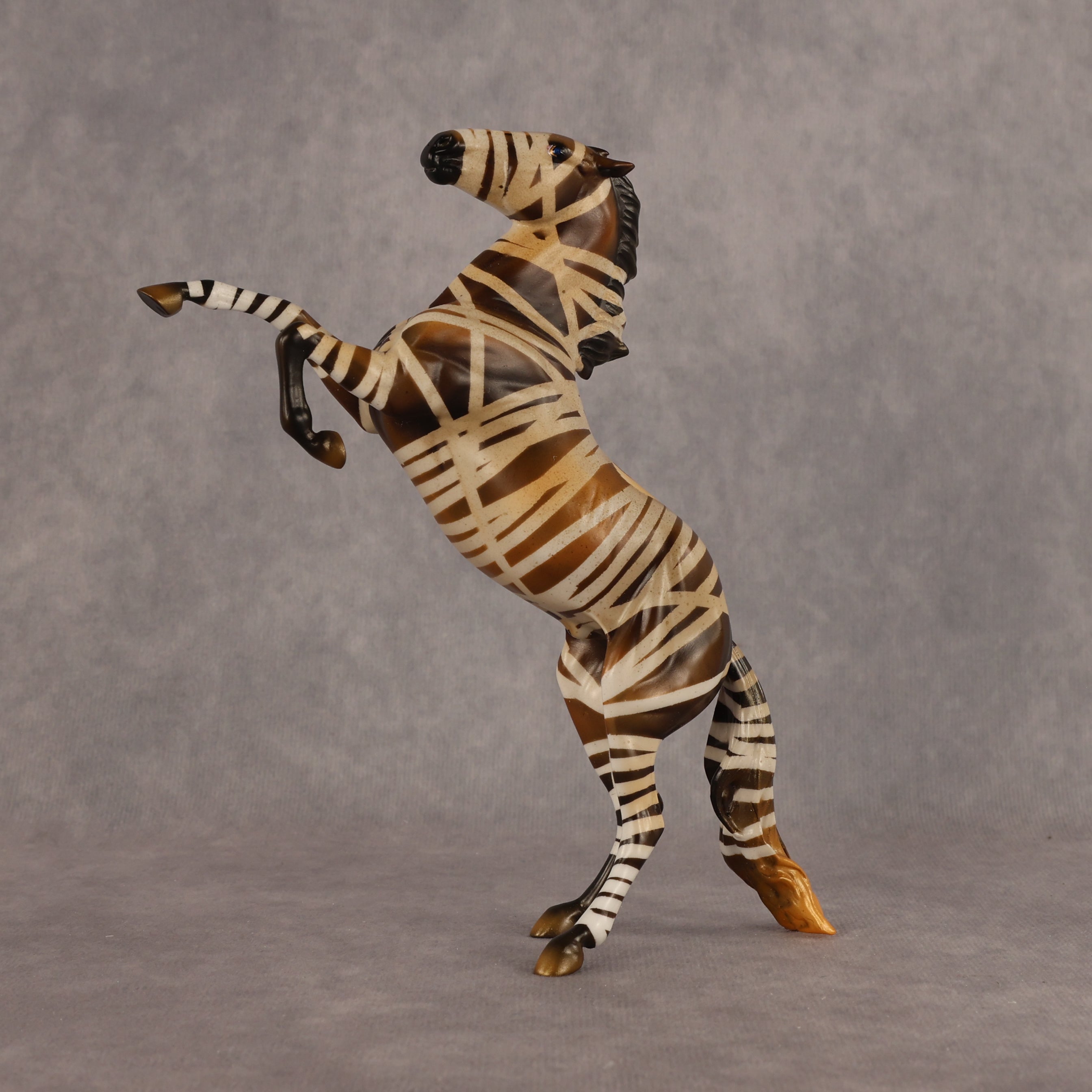 Horus OOAK Pebble Mustang by Enrique Duarte WC26
