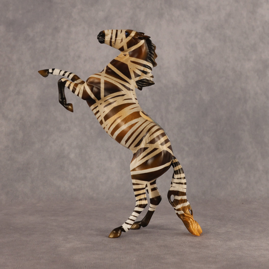 Horus OOAK Pebble Mustang by Enrique Duarte WC26