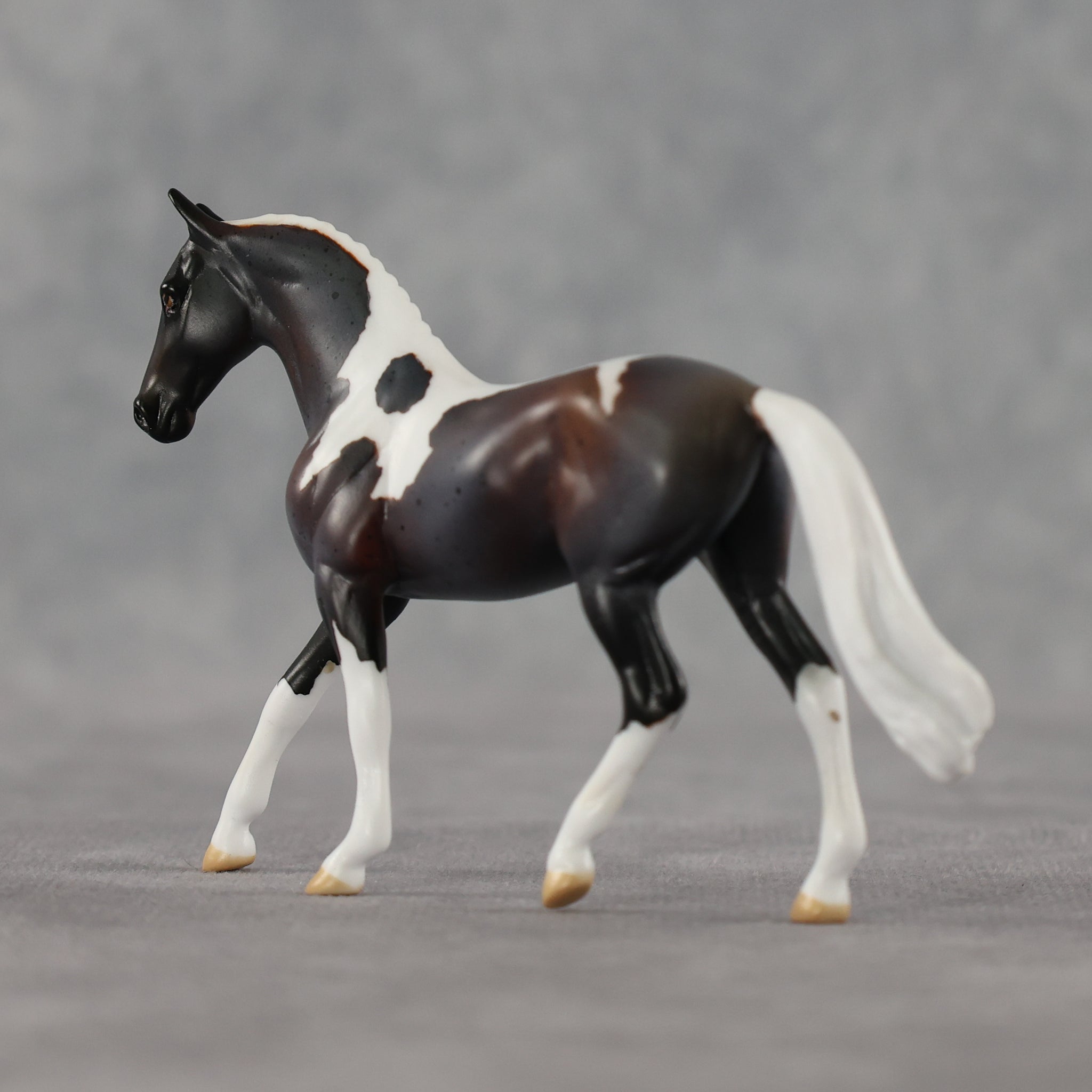 Hot Topic LE-5 Chip Warmblood by Anna Rieck April $99 Chips