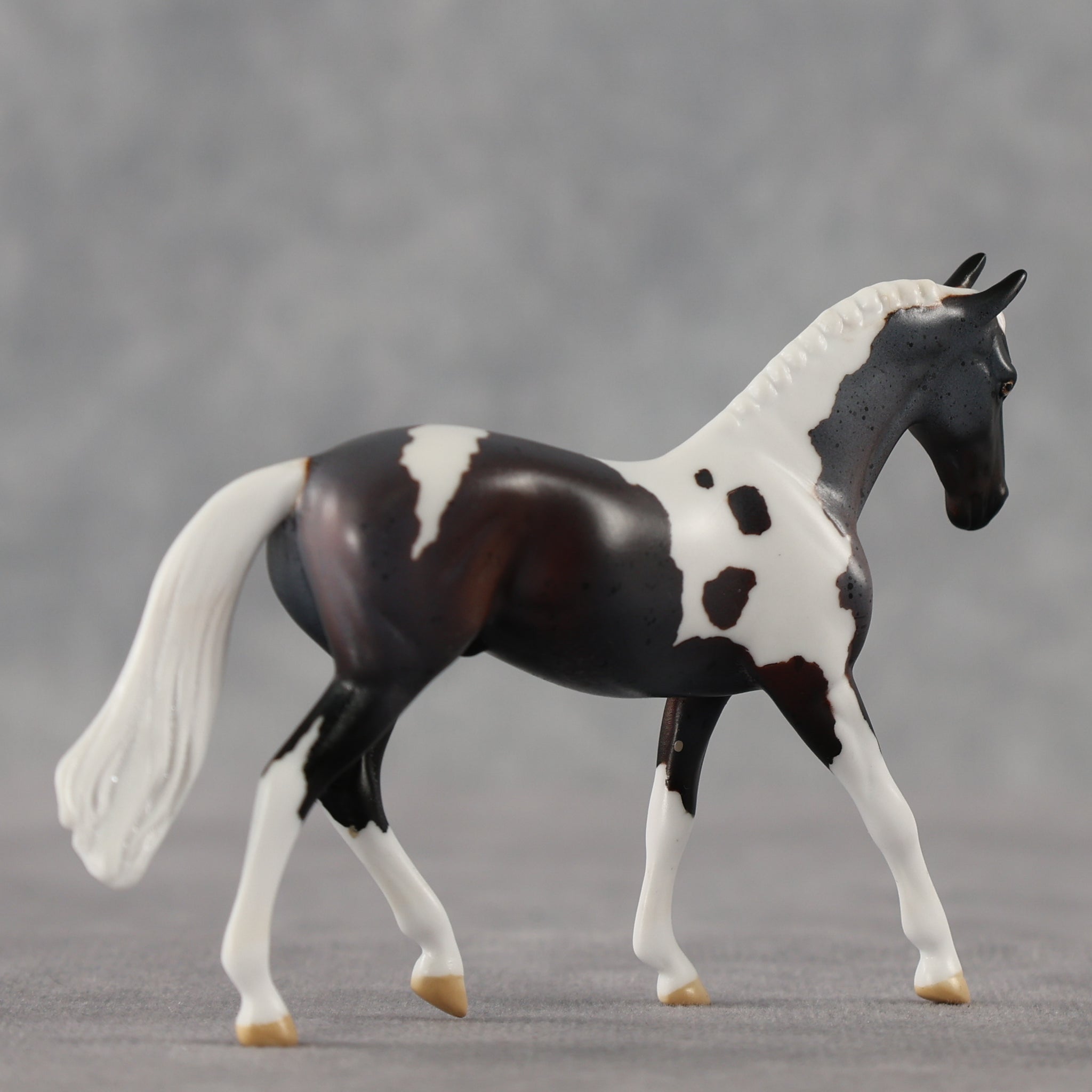 Hot Topic LE-5 Chip Warmblood by Anna Rieck April $99 Chips