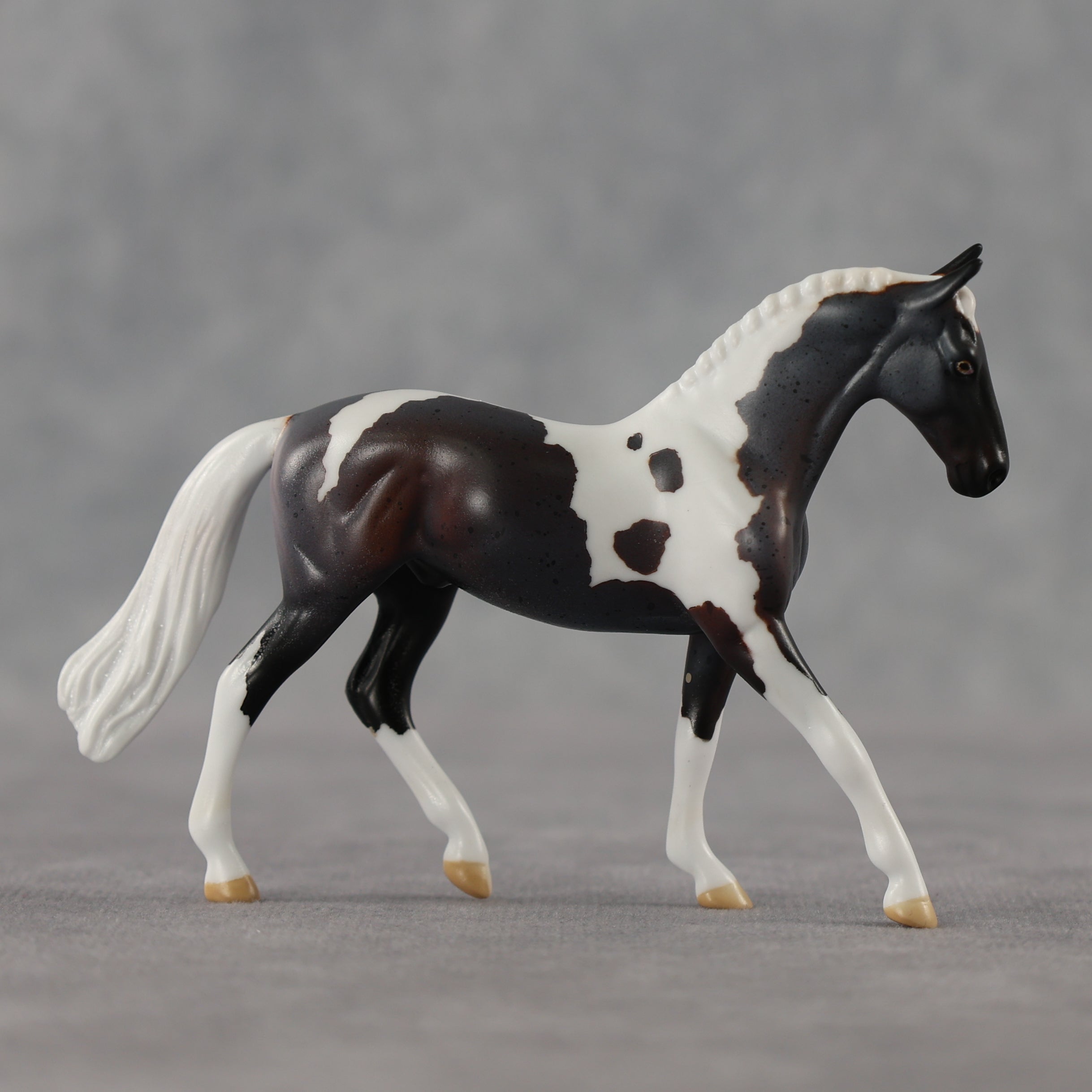 Hot Topic LE-5 Chip Warmblood by Anna Rieck April $99 Chips
