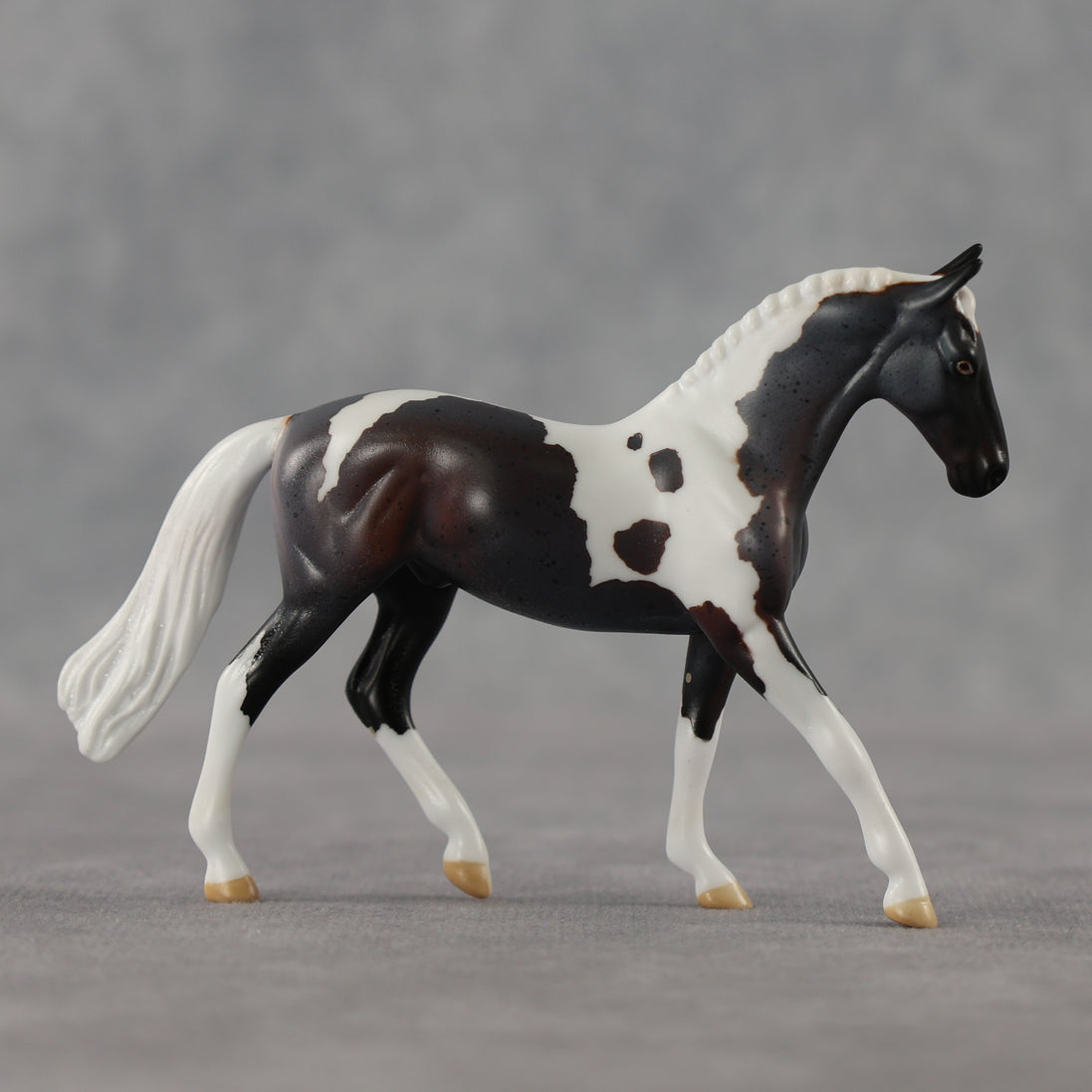 Hot Topic LE-5 Chip Warmblood by Anna Rieck April $99 Chips
