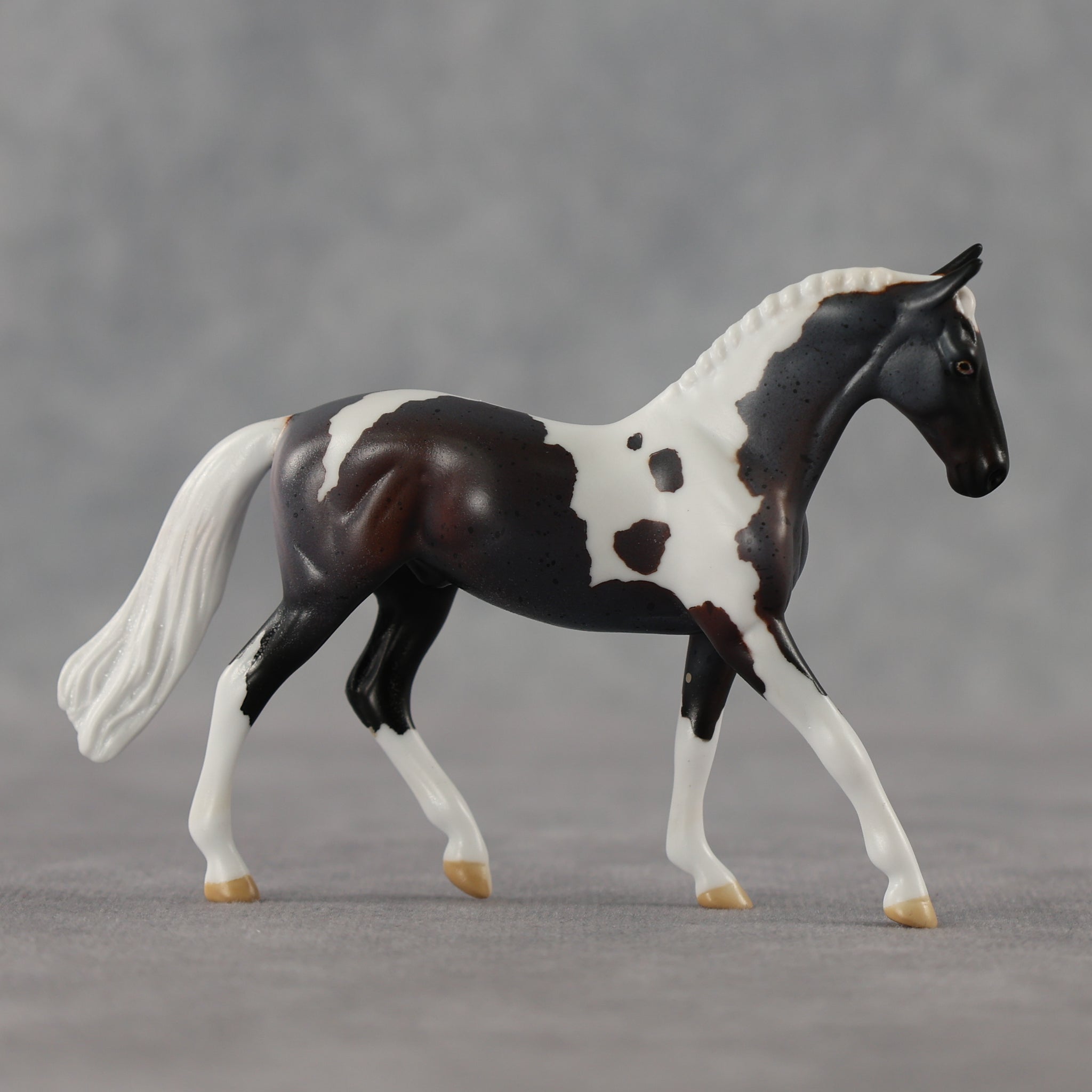 Hot Topic LE-5 Chip Warmblood by Anna Rieck April $99 Chips