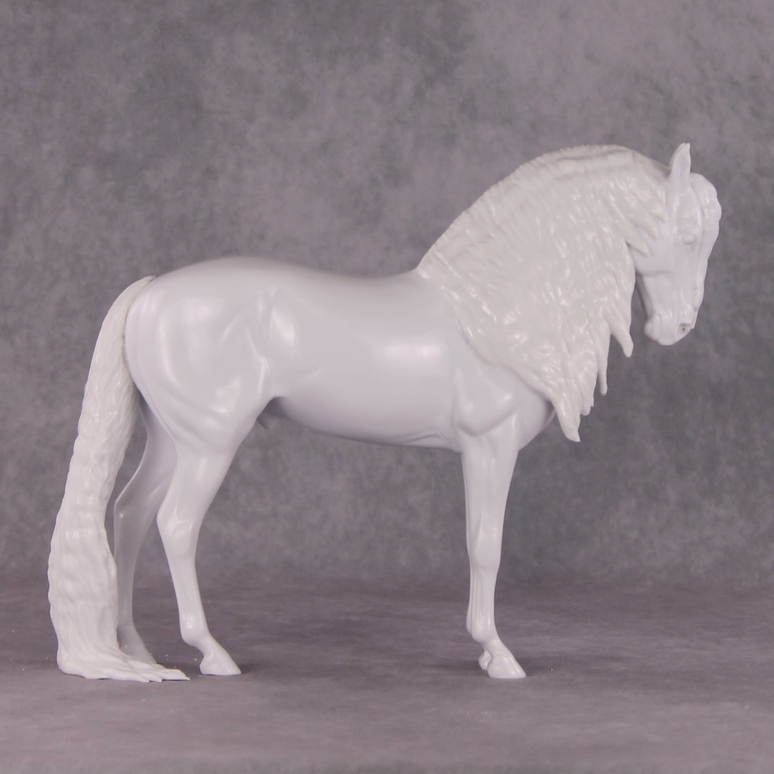 Design-A-Horse FCM Andalusian July Release DAH26 PM1545