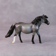 Salad LE-5 Reverse Dapple Pearl Blue Roan Pony Chip By Ellen Robbins HS24