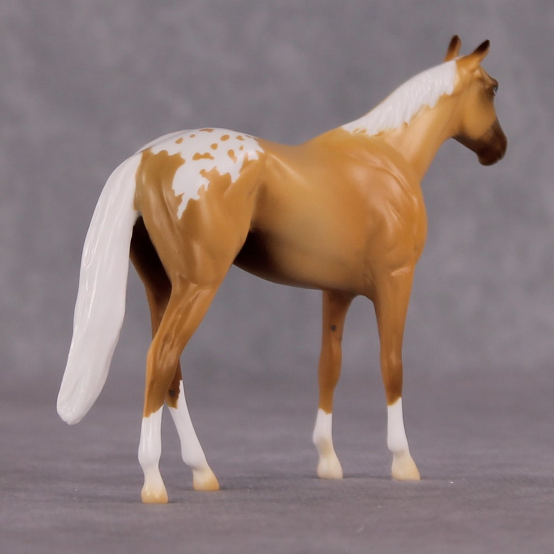 "Patrick" LE-4 Thoroughbred Chip By Erin Corbett $99 Chips Sale 04/01/2025