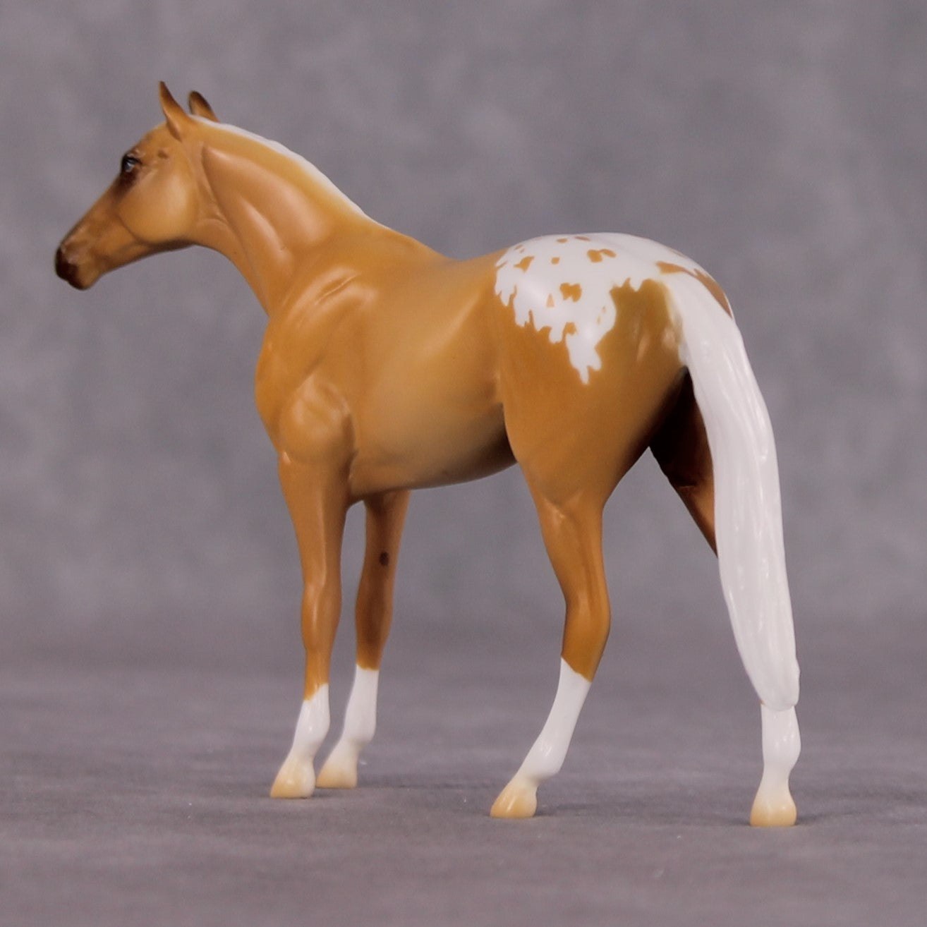 "Patrick" LE-4 Thoroughbred Chip By Erin Corbett $99 Chips Sale 04/01/2025